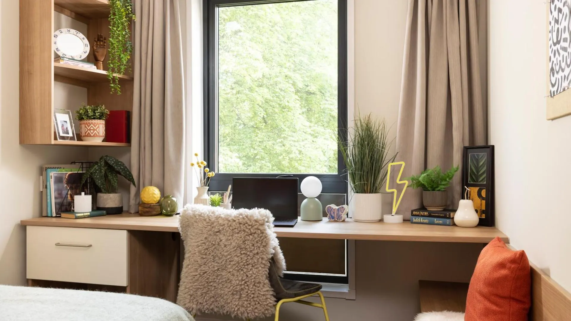 Unite Students - Chalmers Street - The Meadows Edimburgo Apartahotel